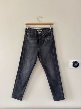 Levi’s - Wedgie Skinny Black Jeans
